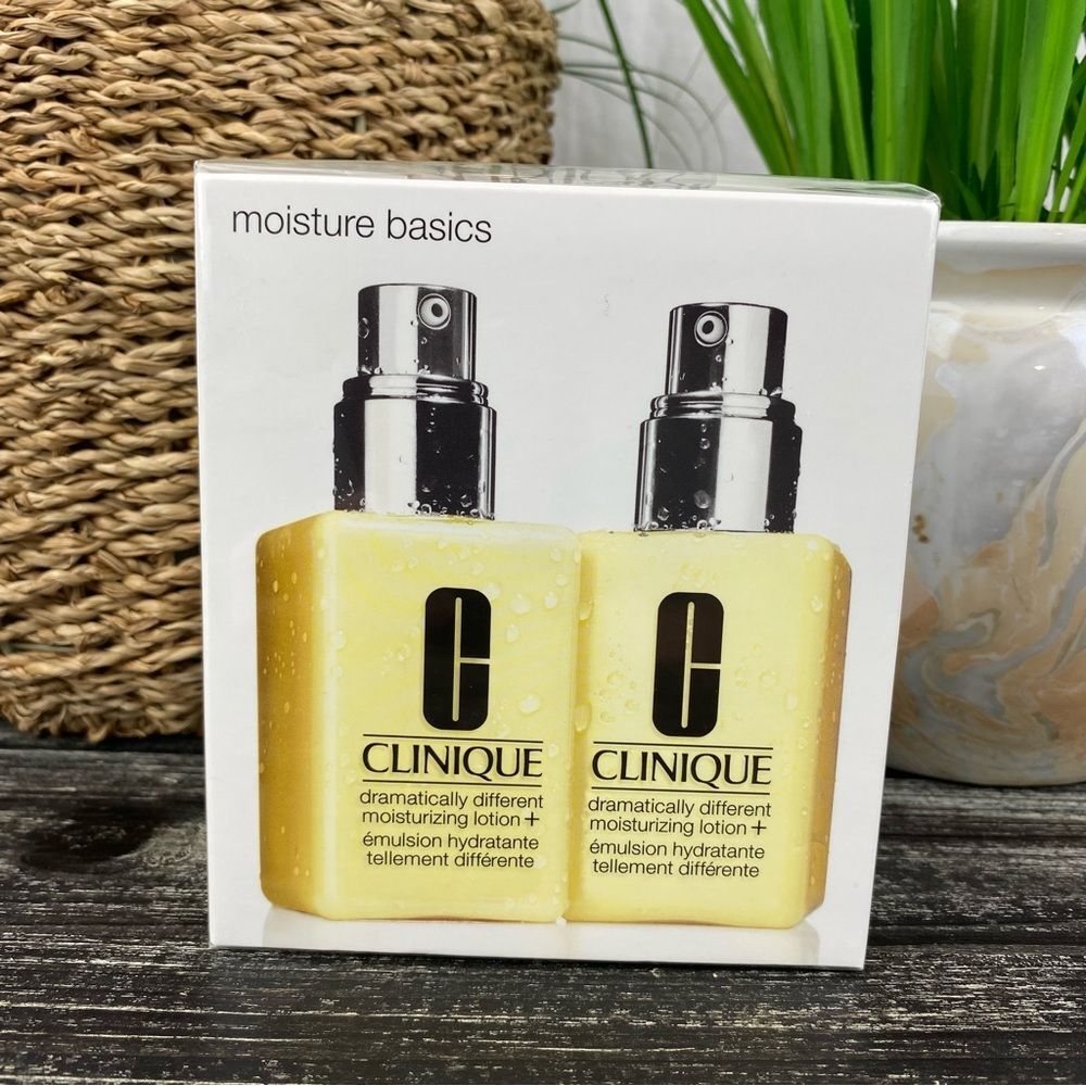 Clinique SET of 2 Dramatically Different Moisturizing Lotion NEW